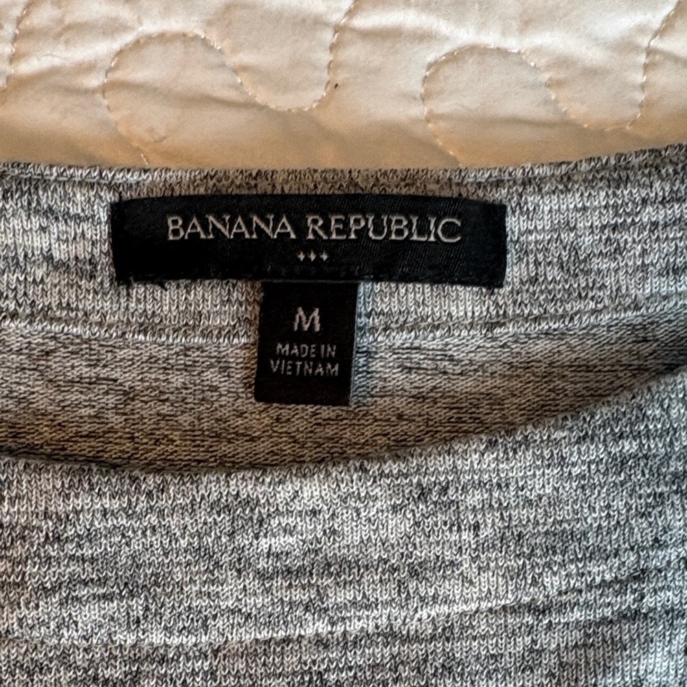 Banana Republic Heather Gray Layered Tank Top Size M - Picture 5 of 6